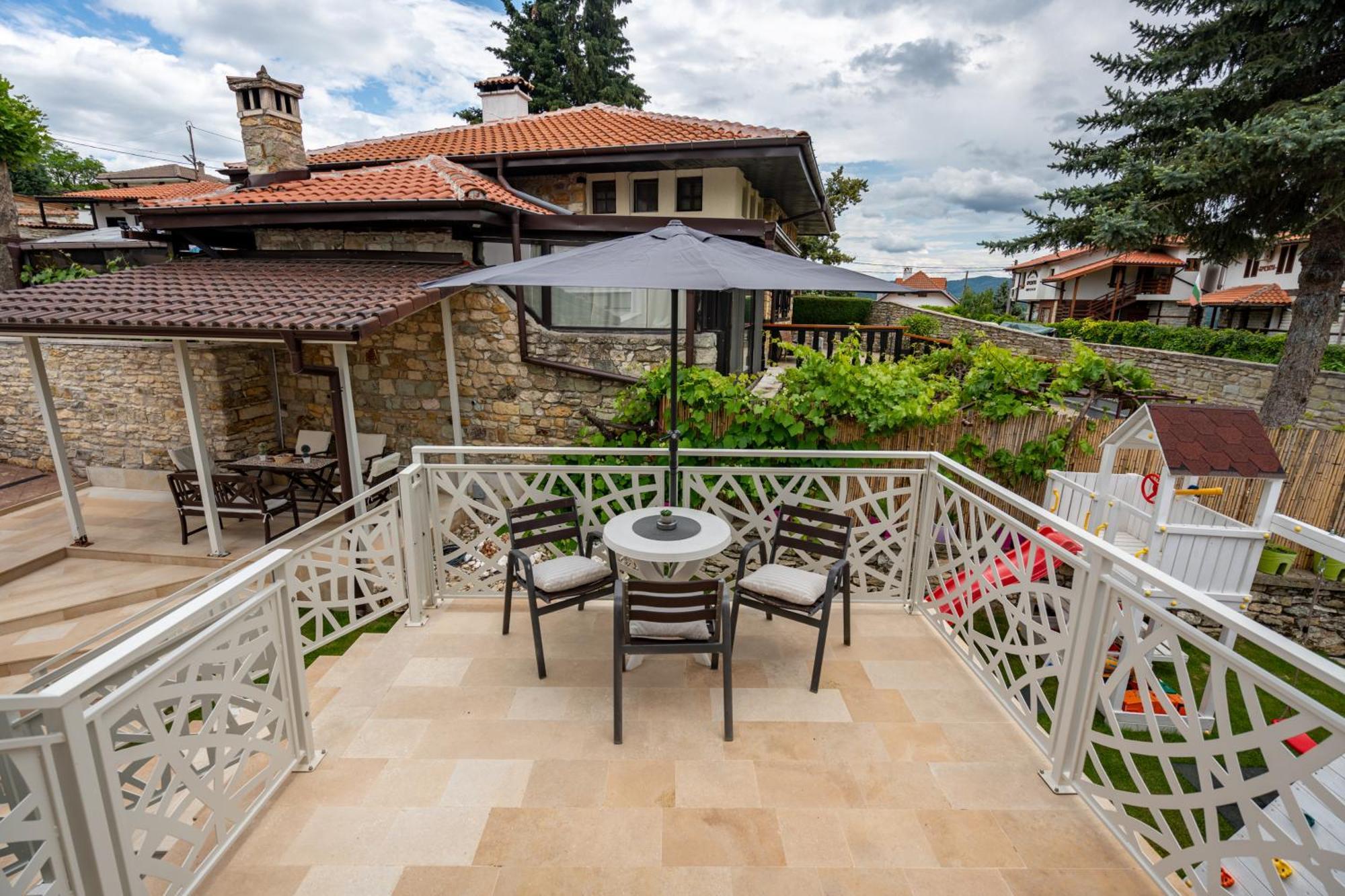 Club Houses Stefvall Glavatartsi Luaran gambar